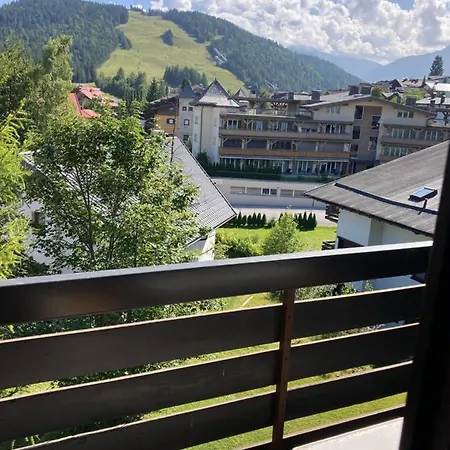 Apartament Apartmenthaus Panorama Seefeld w Tirolu