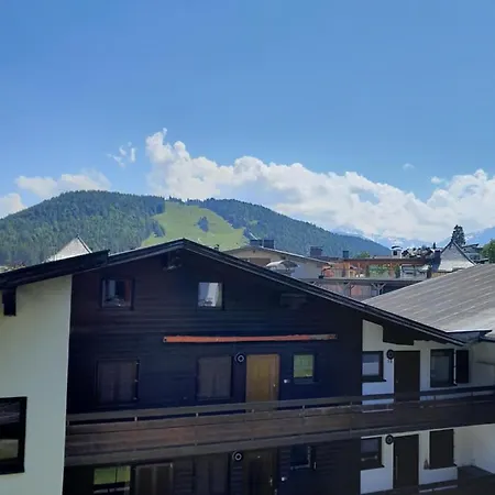 Apartament Apartmenthaus Panorama Seefeld w Tirolu