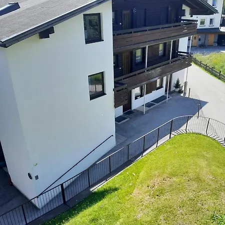 Apartmenthaus Panorama 公寓 *