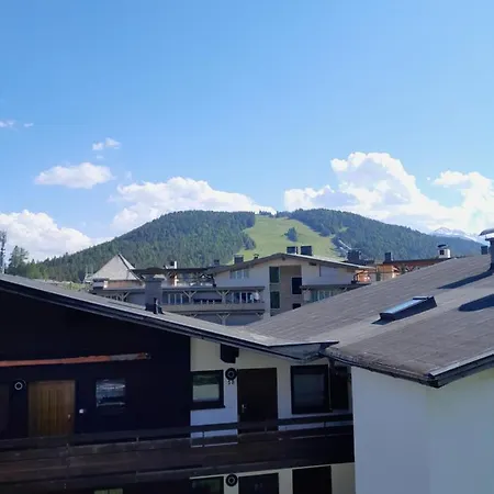 Apartmenthaus Panorama Apartament Seefeld w Tirolu