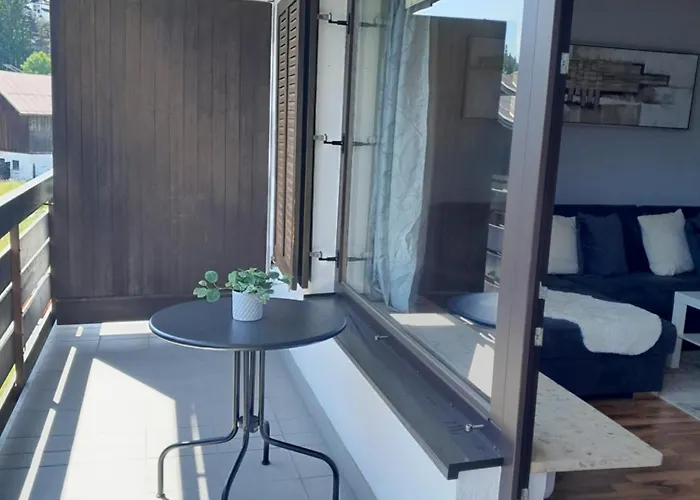 Apartmenthaus Panorama Apartament Seefeld w Tirolu